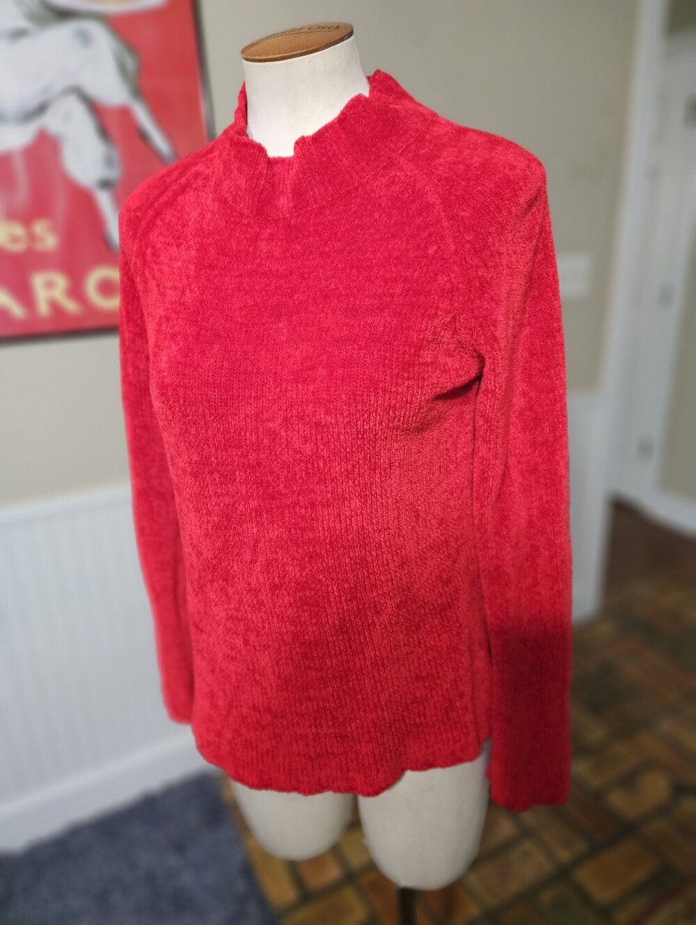 VTG Basic Editions Red Sweater Small